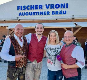 Oktoberfest-München-Fischer-Vroni-2023
